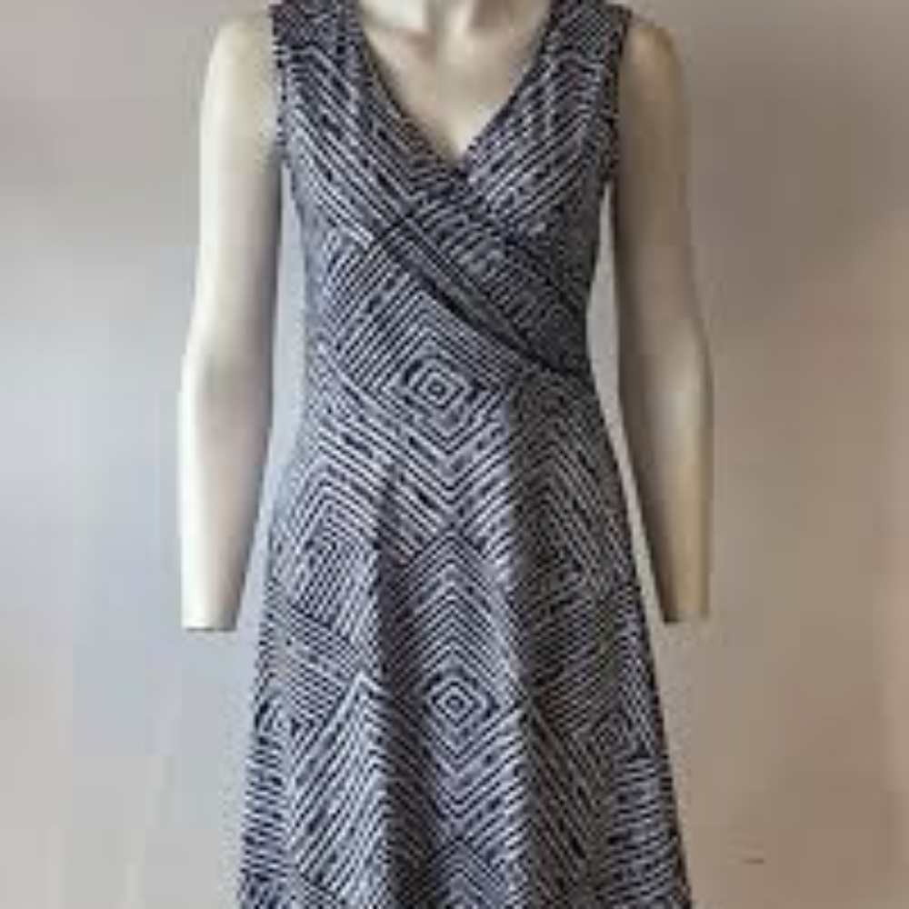 Jacob Black lady dress crossover  at bust size 13-14